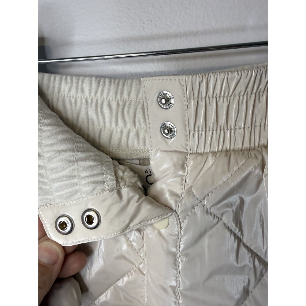Athleta Girl White Quilted Toasty Buns Sherpa Lined Snowbound Small Sz 7 - Picture 4 of 10